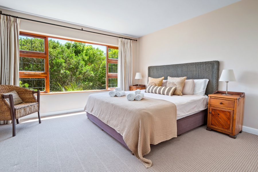 4 Bedroom Property for Sale in The Heads Western Cape